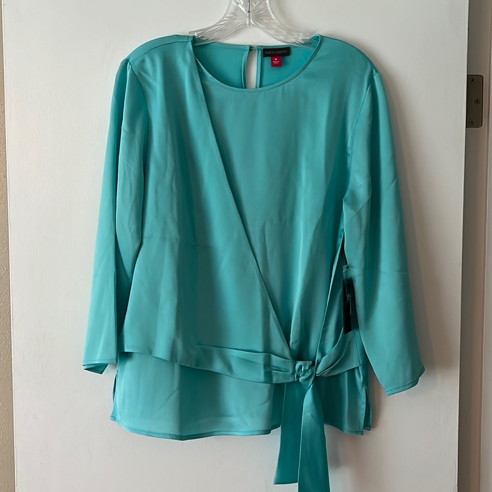 NWT Vince Camuto aqua blue silky tie blouse top. Size M